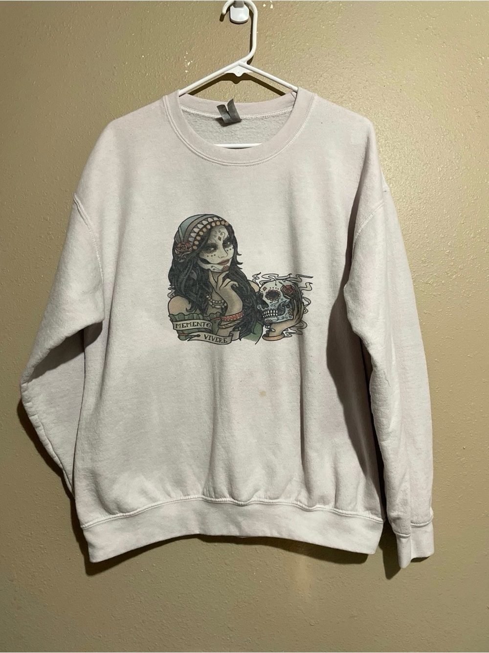 "Memento Vivere" Skull Tattoo Art Graphic Crewneck Sweatshirt Adult L